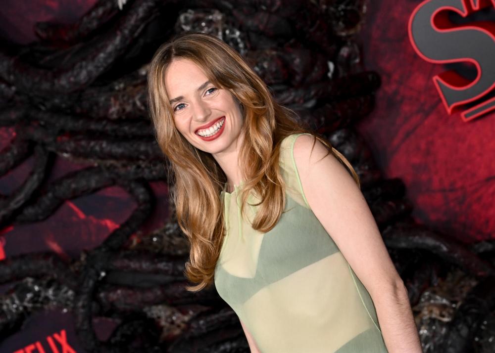 Maya Hawke integra nova série dramática God of the Woods da Netflix Maya Hawke integra nova série dramática God of the Woods da Netflix