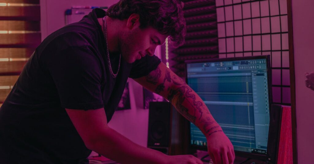 Compositor de Euphoria critica série em post cheio de palavrões