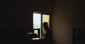 Séries de suspense subestimadas para assistir na Netflix