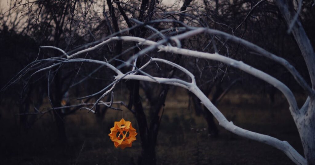 Lançado teaser da nova série ‘Hide and Seek’, sequência de ‘The Chestnut Man’