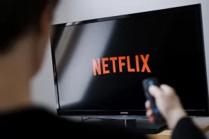 Justiça italiana determina reembolso aos assinantes da Netflix; e no Brasil?