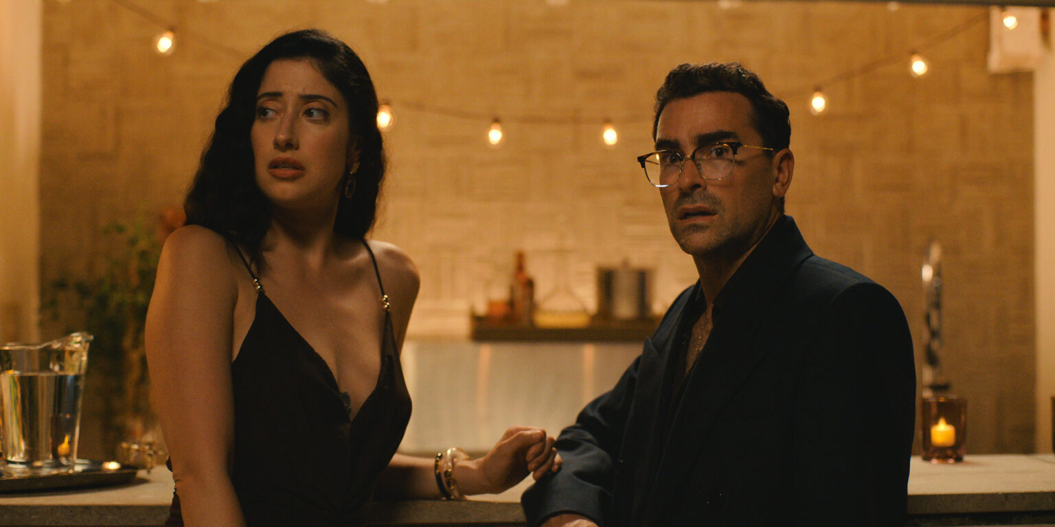 Dan Levy analisa o desfecho surpreendente da série Big Mistakes na Netflix