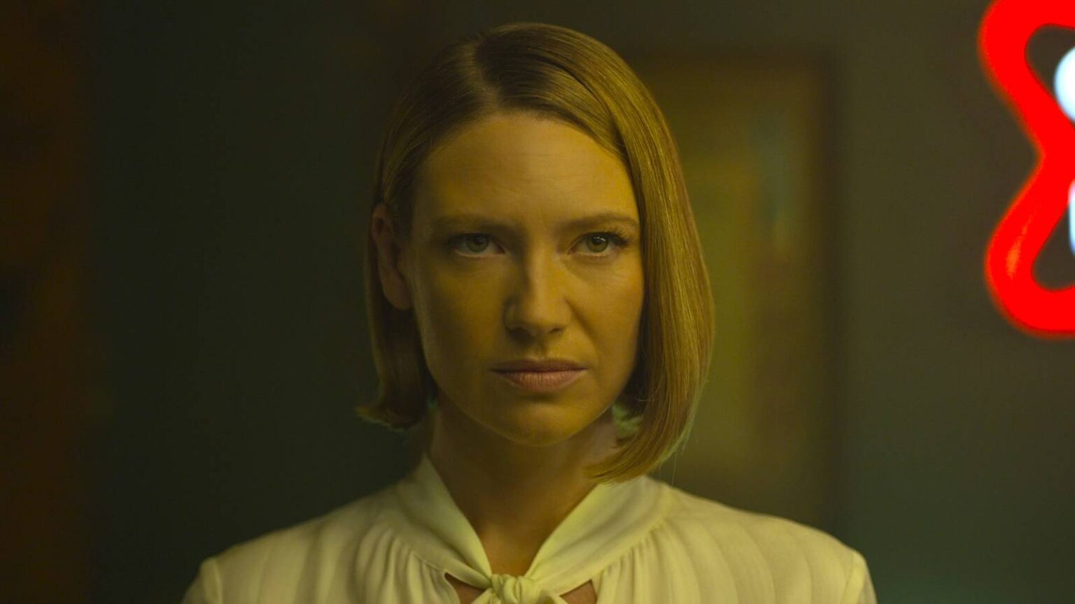 Série policial da Netflix se destaca como thriller atemporal