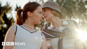 Carey Mulligan comenta o conflito entre gerações em ‘Beef’ da Netflix