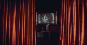 Trailer de Ladies First na Netflix recebe críticas negativas dos fãs