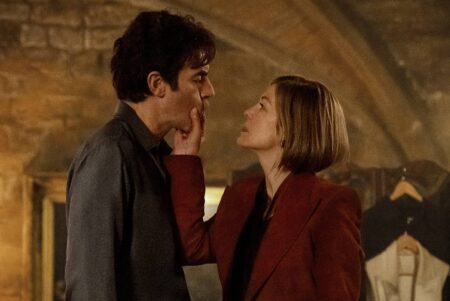 Novo filme de Sacha Baron Cohen na Netflix deve gerar reação intensa online