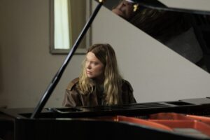 Netflix avança em negociação por ‘Gentle Monster’, filme com Léa Seydoux Netflix avança em negociação por ‘Gentle Monster’, filme com Léa Seydoux
