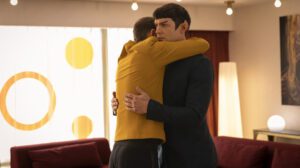 Trailer da 4ª temporada de Jornada nas Estrelas revela dragão e romance de Kirk e Spock